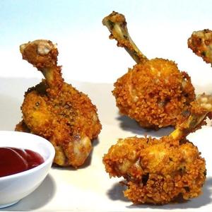 bolitas de pollo frito crujiente